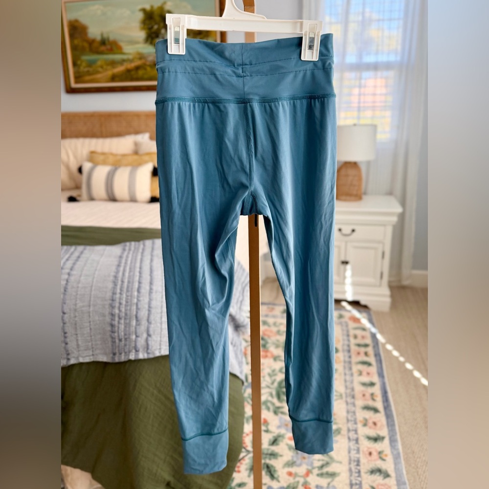 Vuori Daily Leggings Women’s XS - Picture 3 of 6